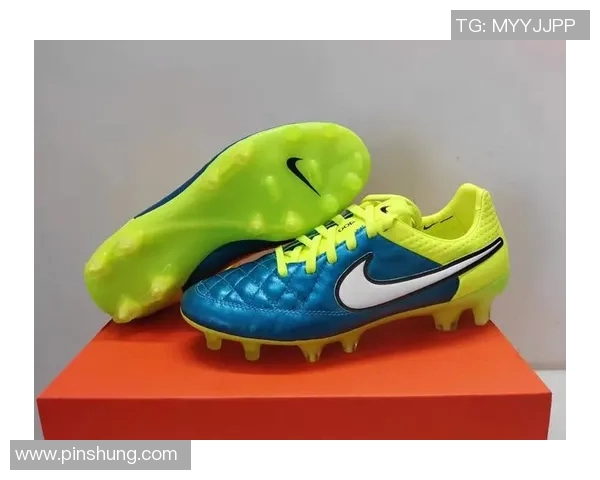 聚焦绿茵巨星战靴探索足球球星鞋背后的传奇与魅力