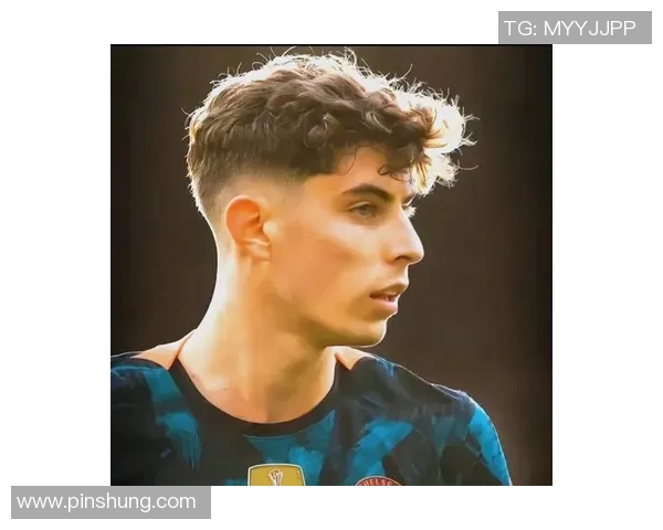 足球传奇接班人谁是未来之星探索球星下一代的崛起与发展